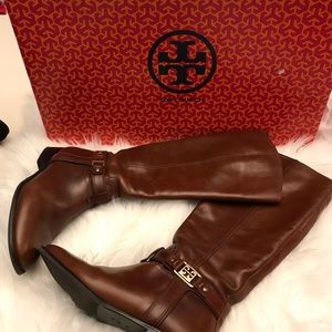 Tory burch